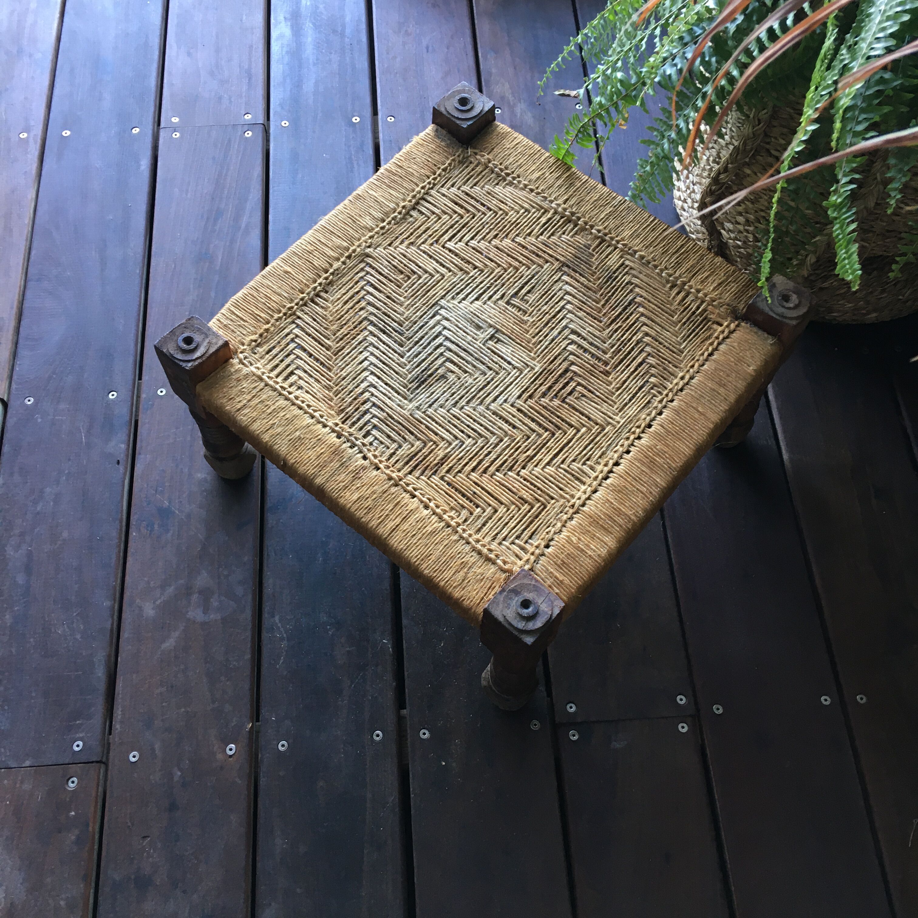 Balinese low seated furniture in solid wood and braided rope