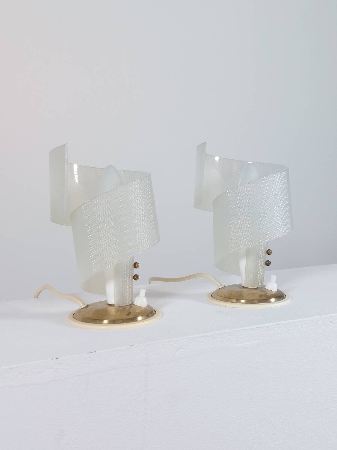 Pair of vintage mid century spiral decor table bedside lamps geru