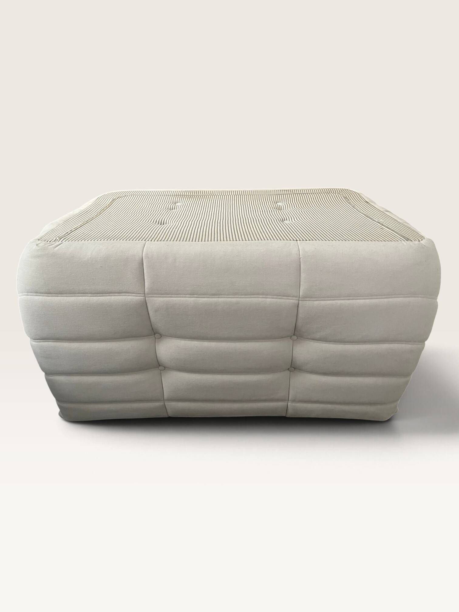 Togo 2-seater sofa, Michel Ducaroy by Ligne Roset