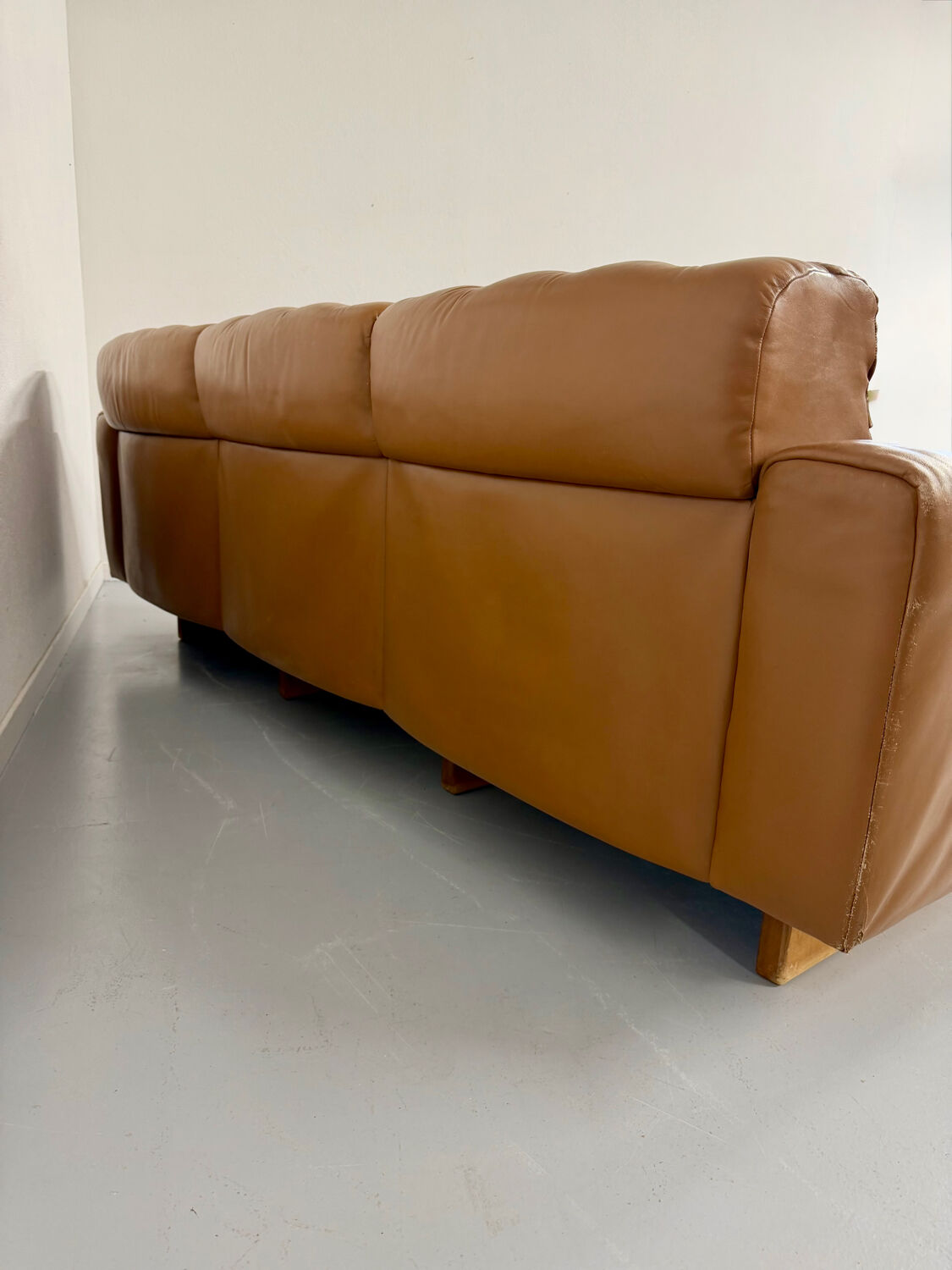 Vintage 1970s De Sede DS-40 camel leather 3-seater sofa