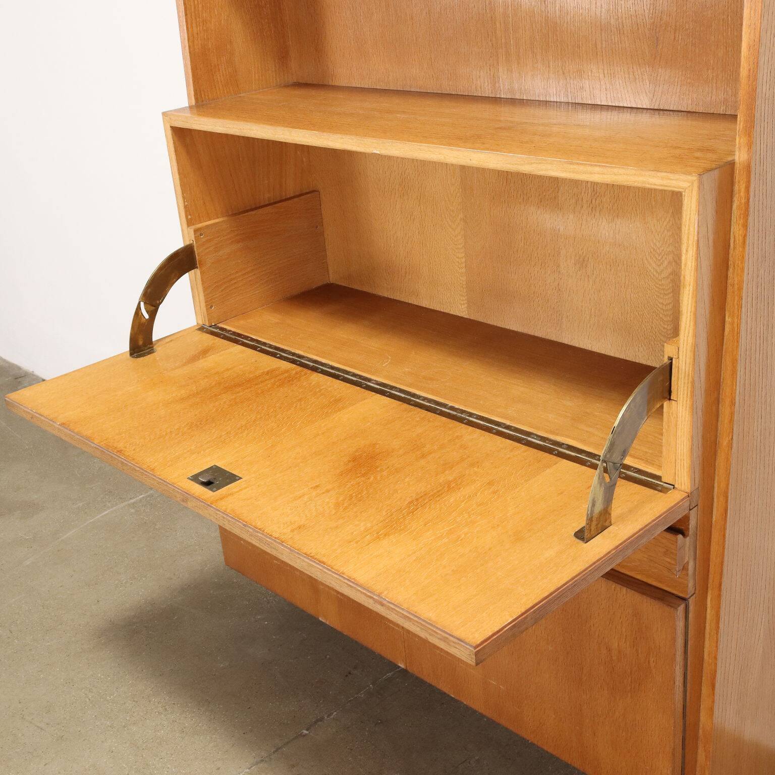 Wall sideboard from the 1950s