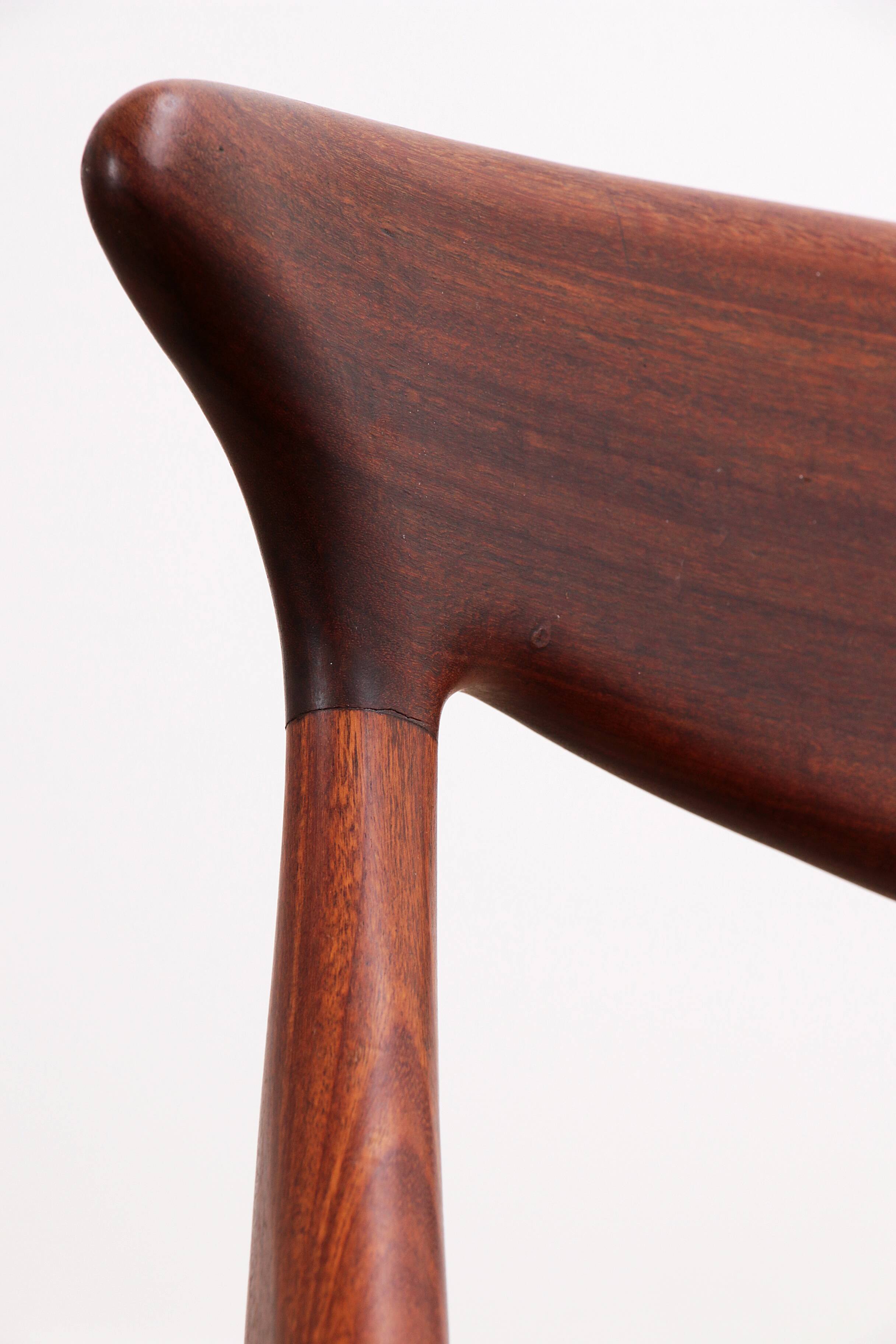 Set of 8 dinning chairs model 71, Arne Hovmand Olsen for Mogens Kold, 1960s