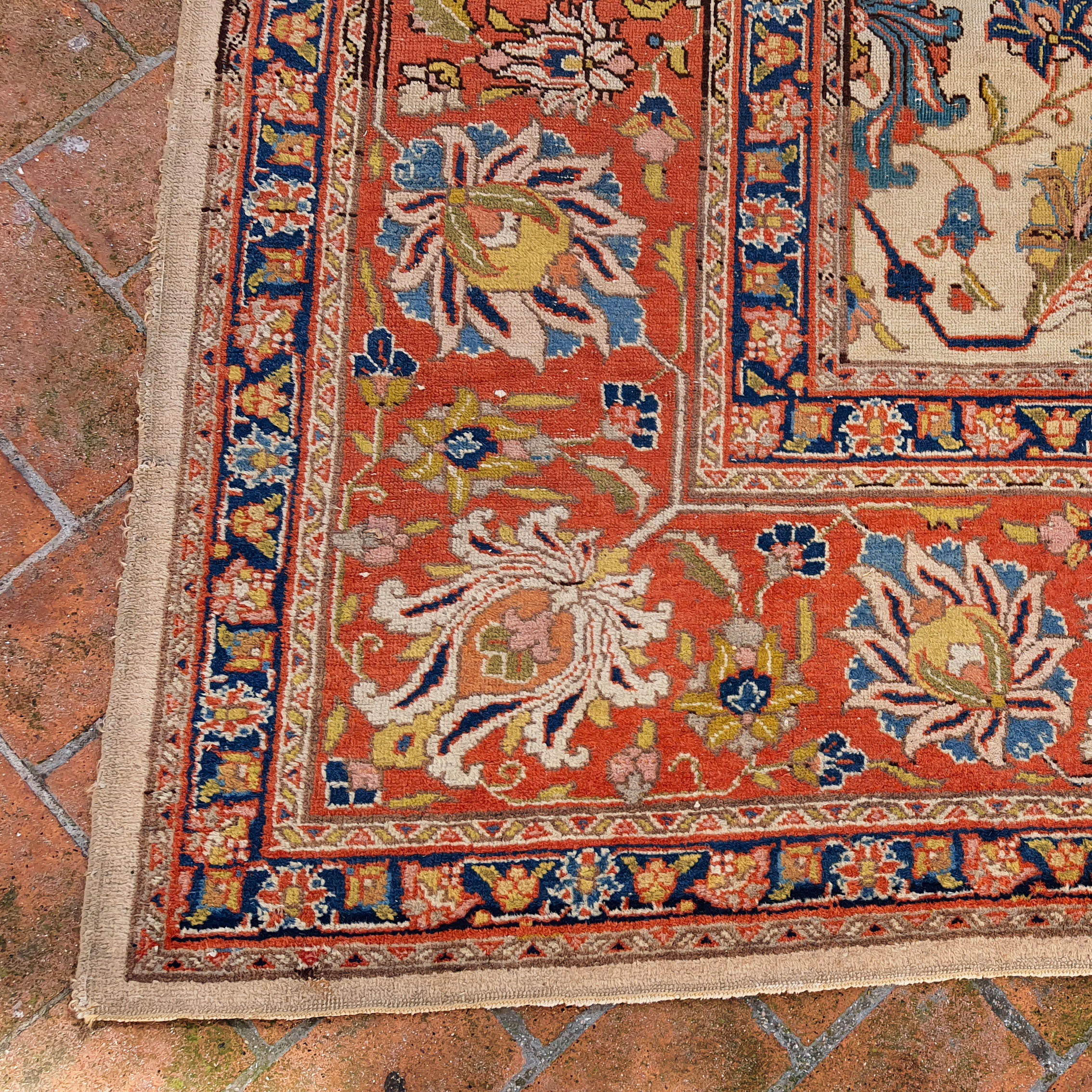 Tabriz iran carpet 383 x 284 cm handmade wool
