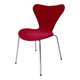 Pink chair 3107 by Arne Jacobsen