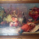 Peinture géante dans un cadre sculpté - nature morte d’Achille Vantomme