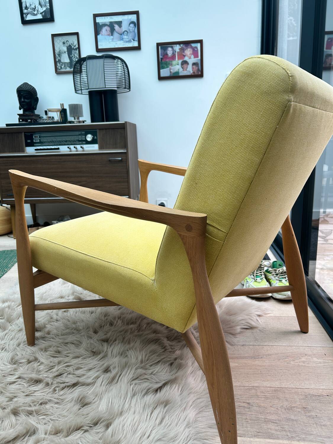 Floating Red Edition Armchair