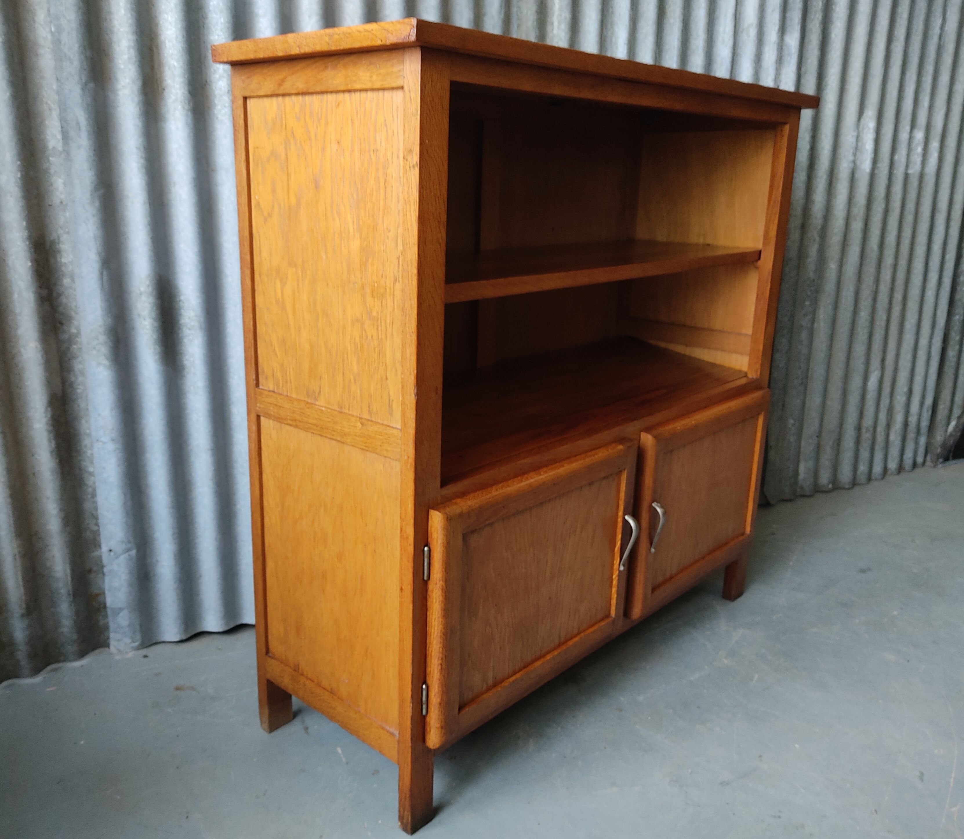 Vintage buffet 1950