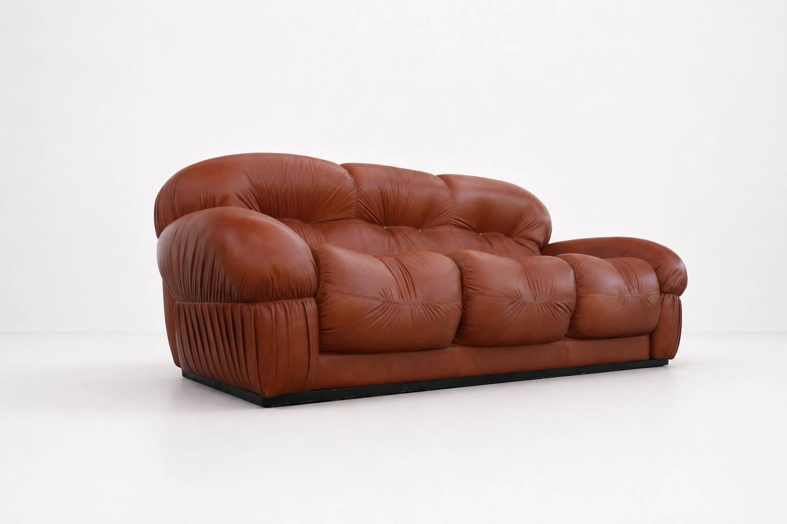 1970’s Vintage Italian design sculptural sofa