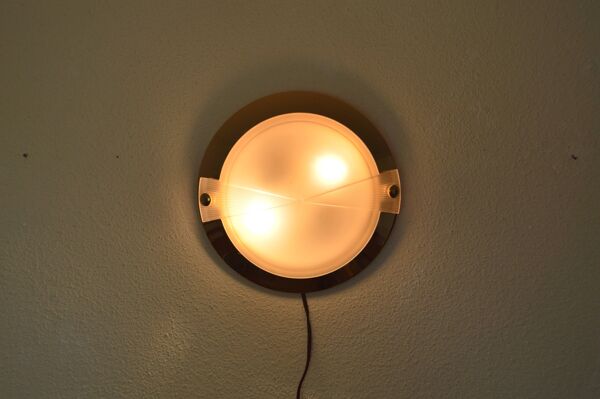 Wall light from the 80s vintage design gold glass