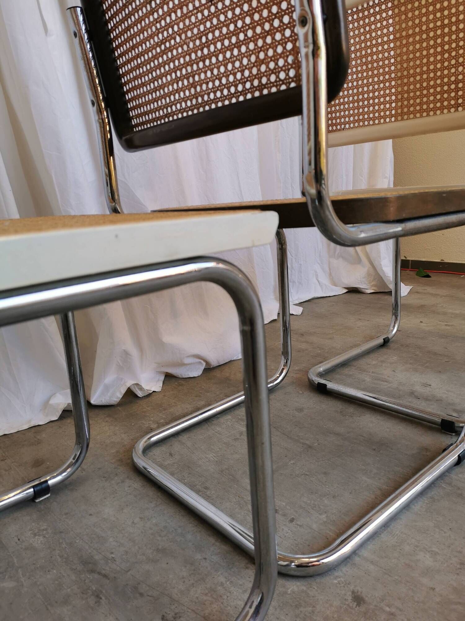 Set of 4 vintage cesca dining chairs / 2 brown 2 white / cane seat mid-century