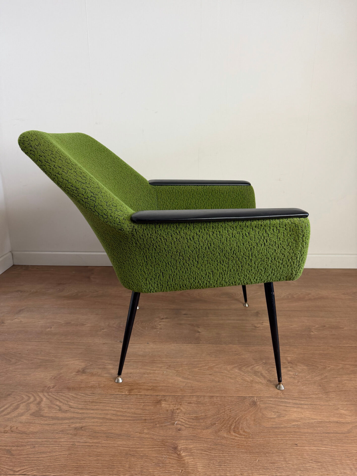 Green cocktail armchair RDA