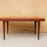 Expandable teak dining table
