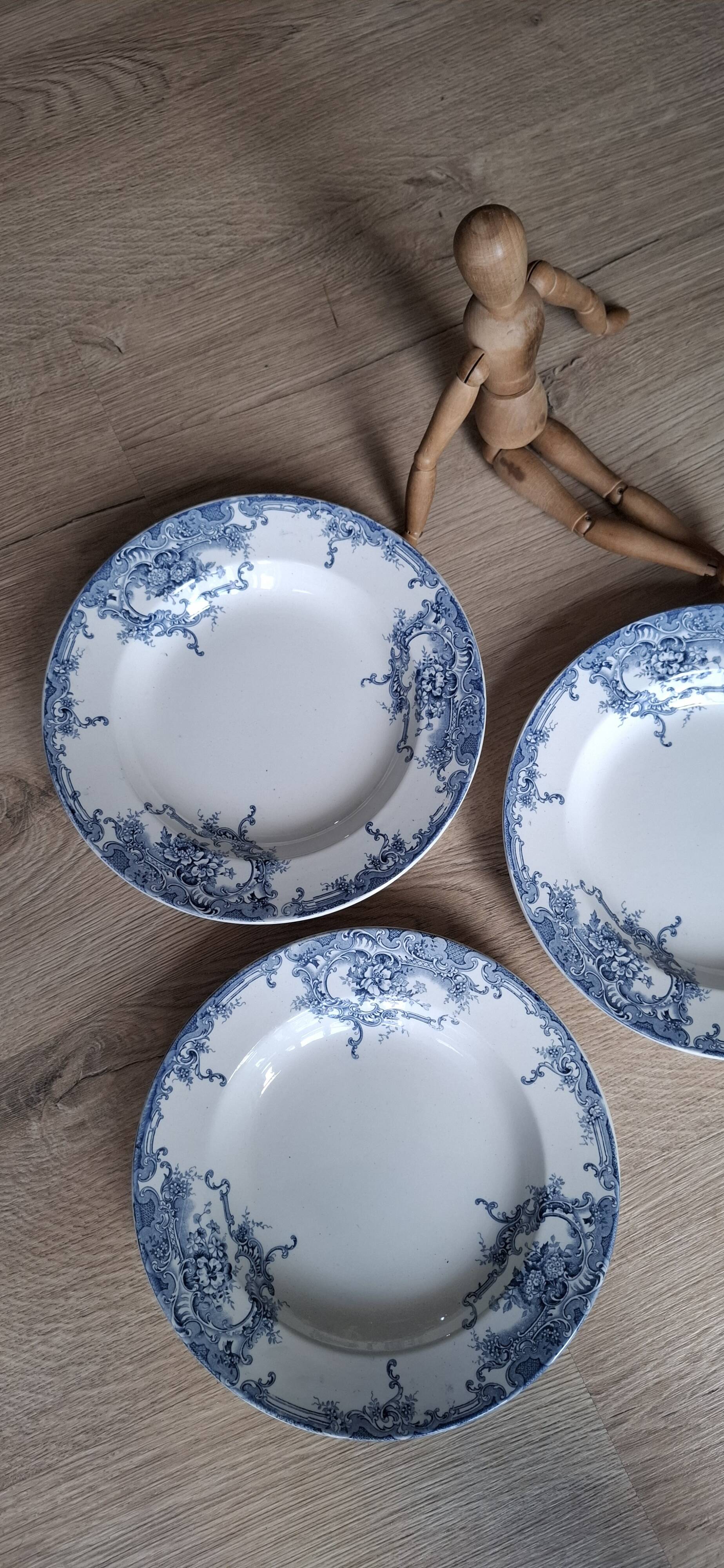 Set of 5 Dolphin plates BFK 1920