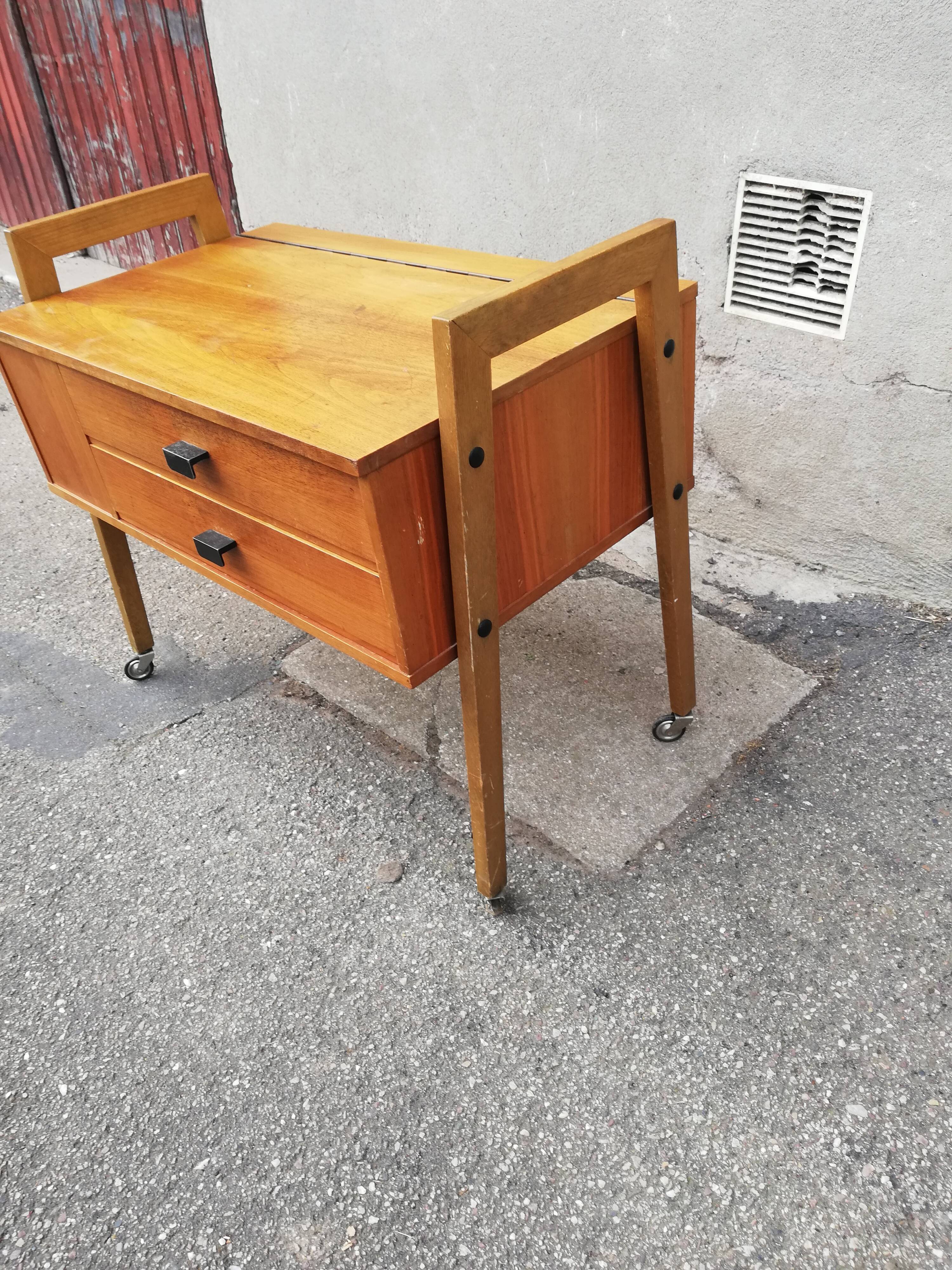 Vintage worker 2 drawers 1 flap