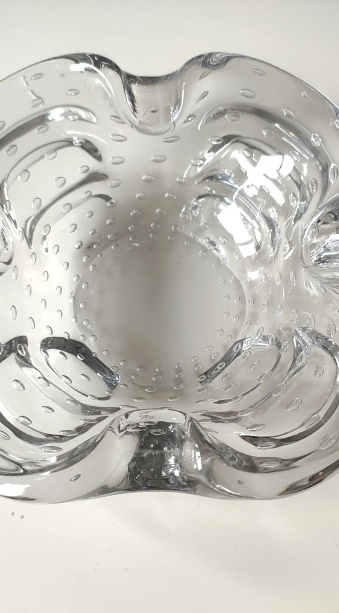 Transparent Murano Bullicante Ashtray/Small Bowl. Diameter 21 cm.