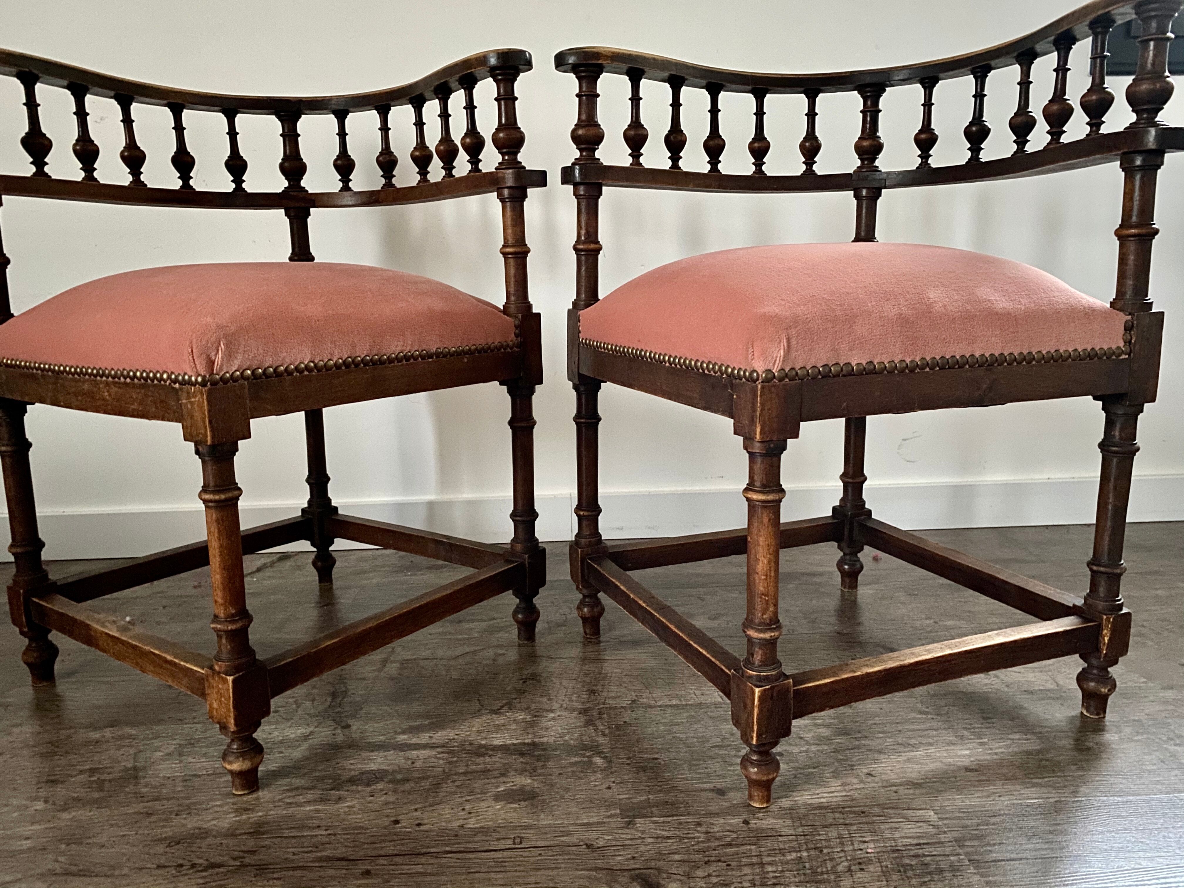 Pair of Renaissance-style corner chairs