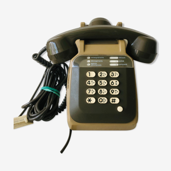 Téléphone vintage à touches