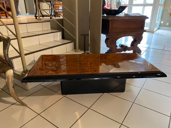 Table basse design en laque