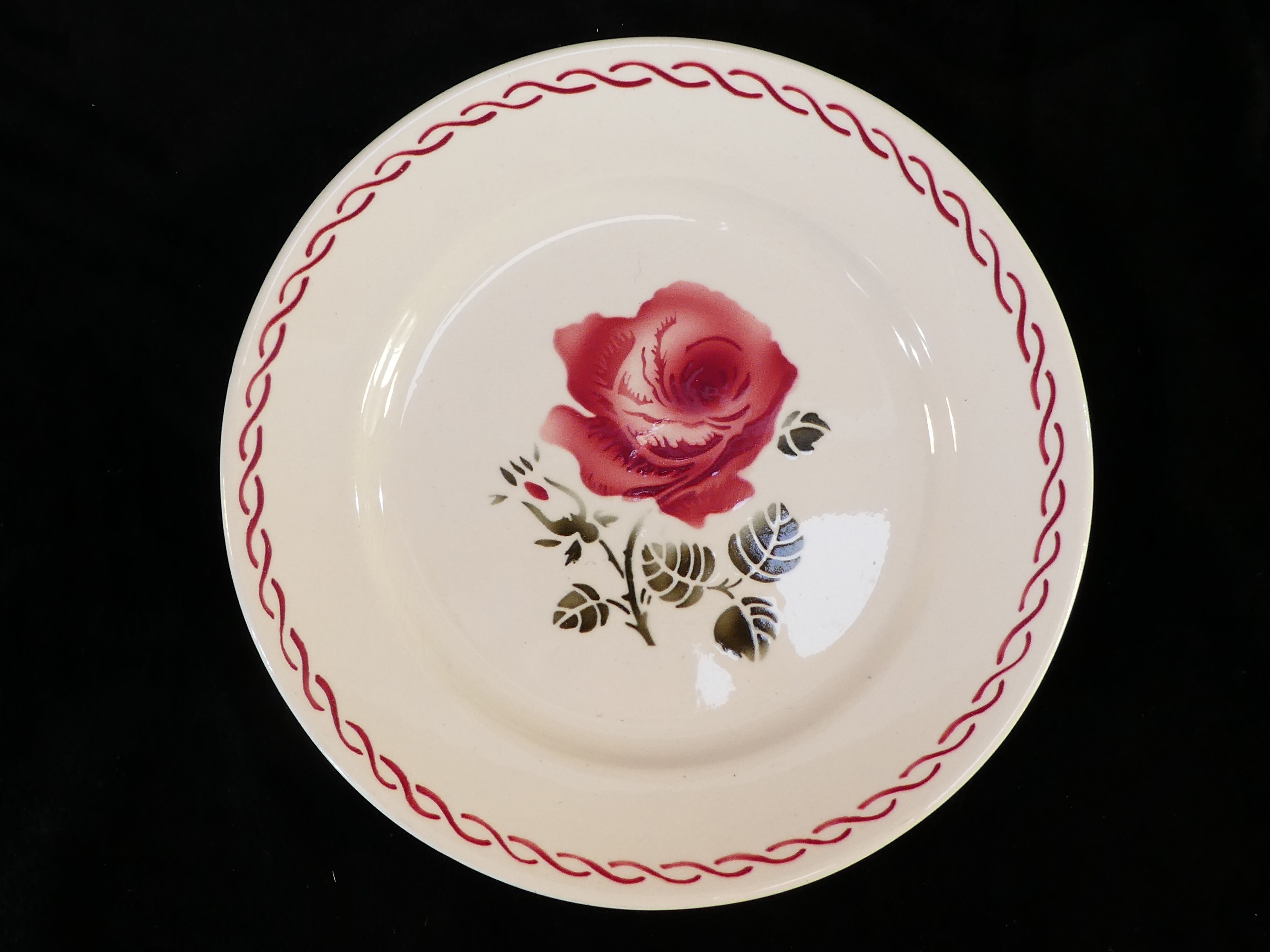 8 flat plates badonviller rose red