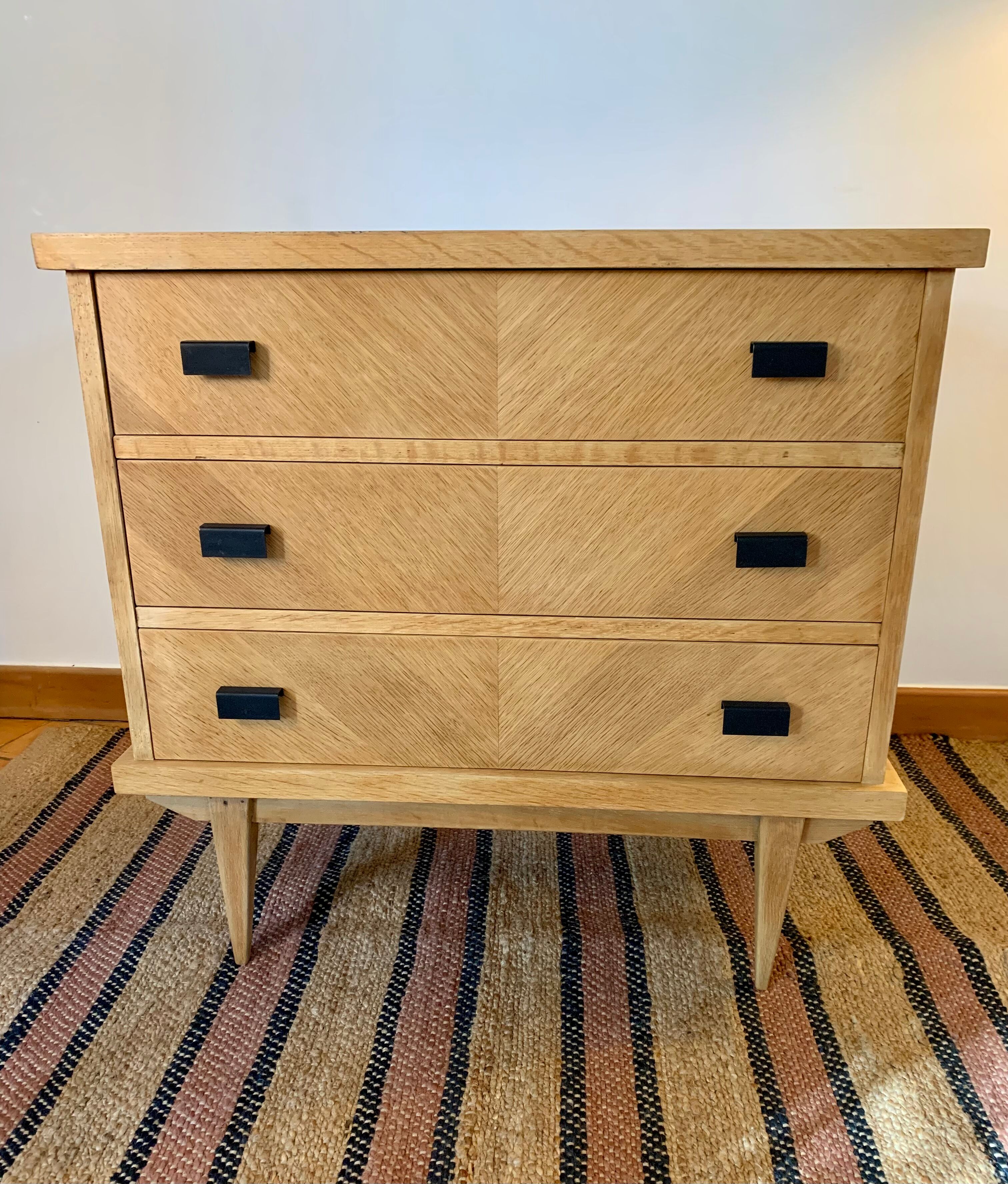 Commode vintage