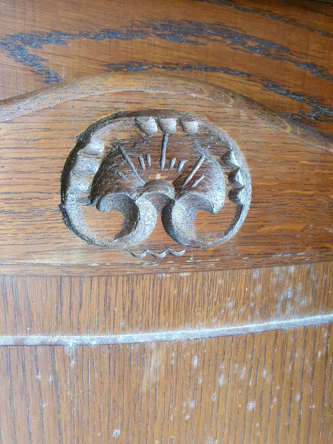 Small wardrobe - clothes rail