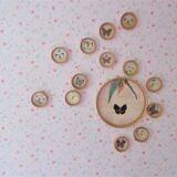 Plateau and 13 vintage butterfly and rattan coasters to be diverted into decorative elements