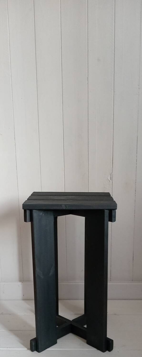 Stool / Plant stand