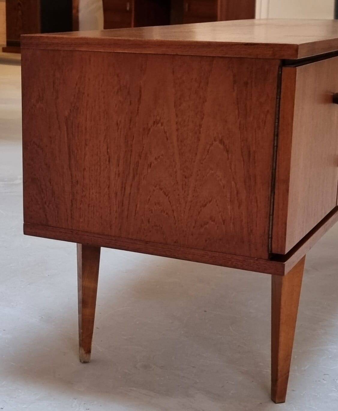 Mid-century buffet