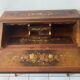 Drop-leaf desk