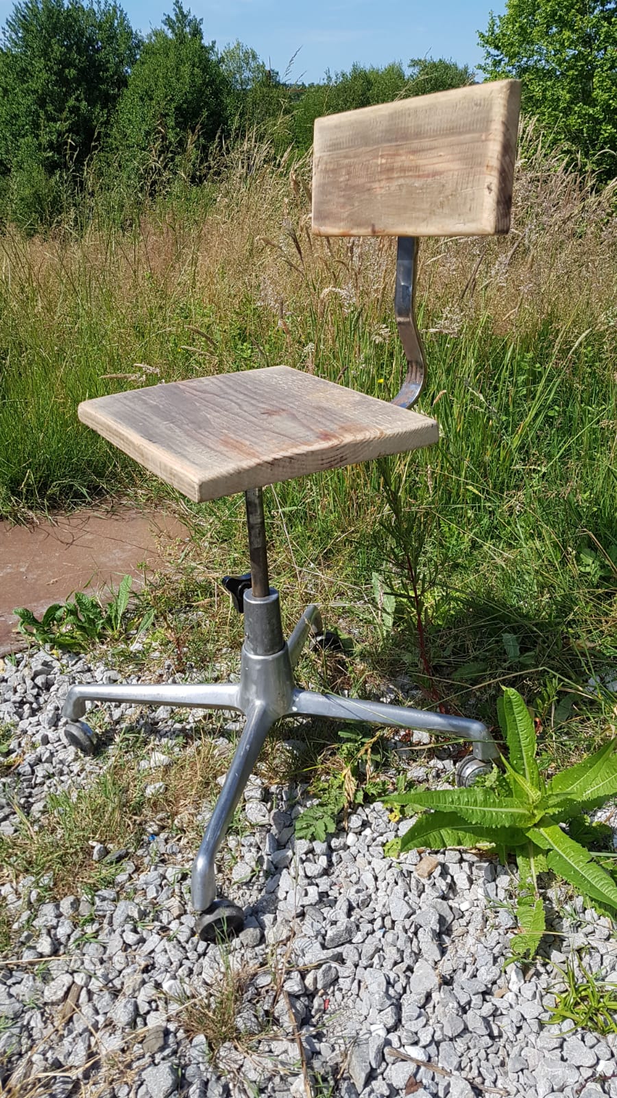 Chaise d'atelier industrielle