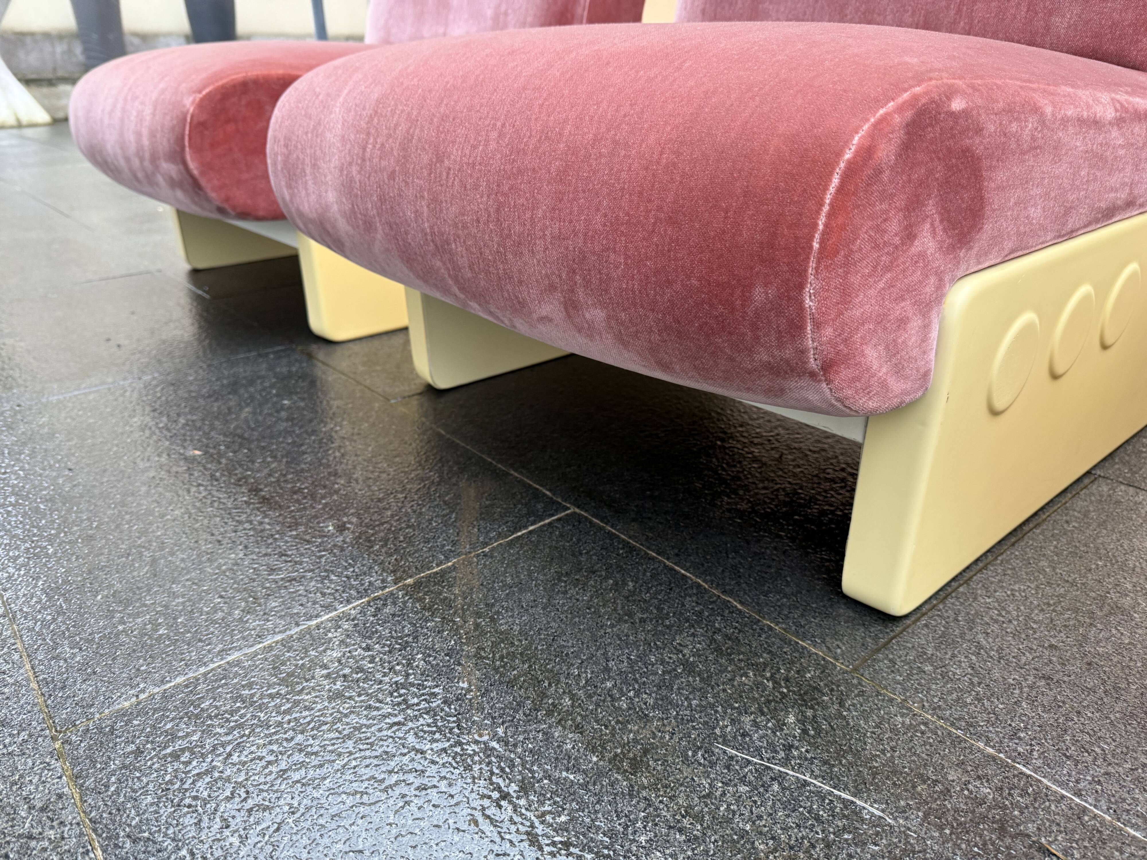 1970s modular sofa and armchairs