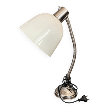 Lampe à poser avec verre à tulipe opaline