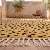 Handmade pure wool rug, size 200x300 cm.