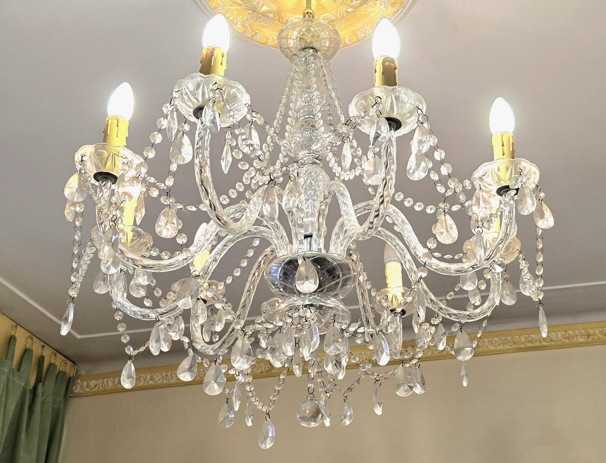 Glass chandelier with polypropylene arms – 9 lights