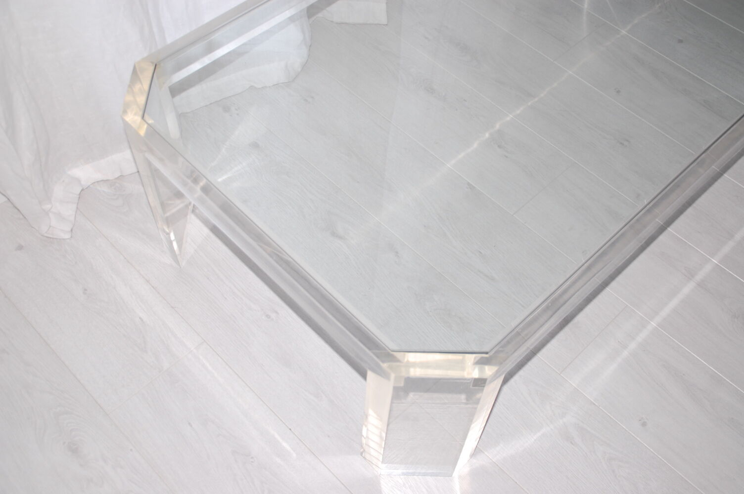 Table years 70/80 low David Lange