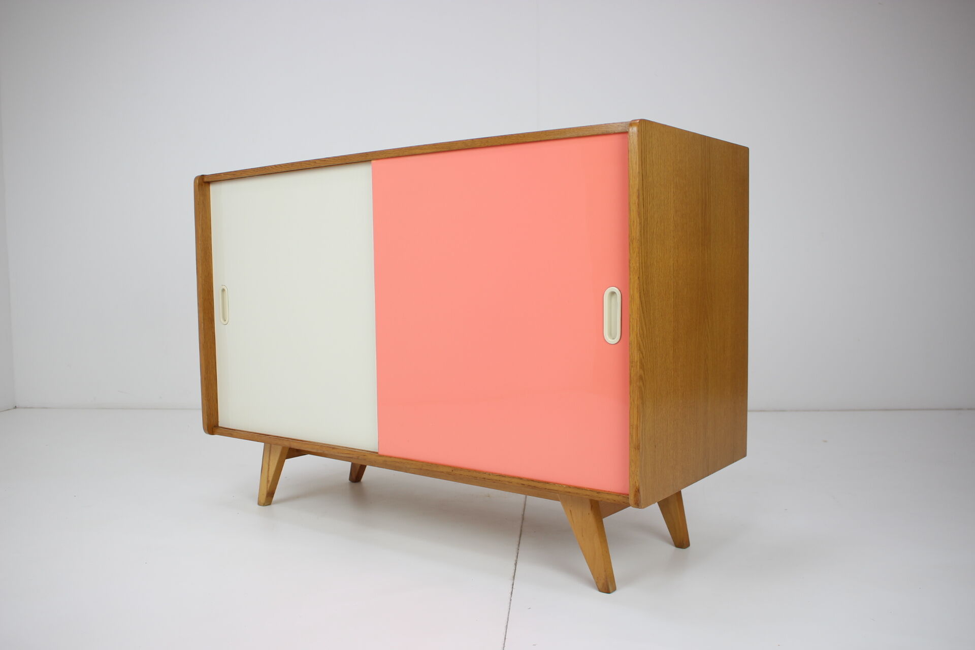 Midcentury Sideboard Designed by Jiří Jiroutek 1960s