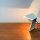 Lampe de table minimaliste en tole de l'ère spatiale italienne des années 60 par G. Grego.