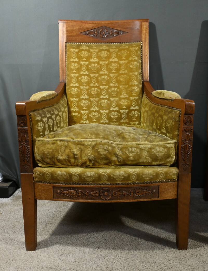 Pair of "Bergère" Armchairs in Mahogany, Empire Period – Early 19th Century