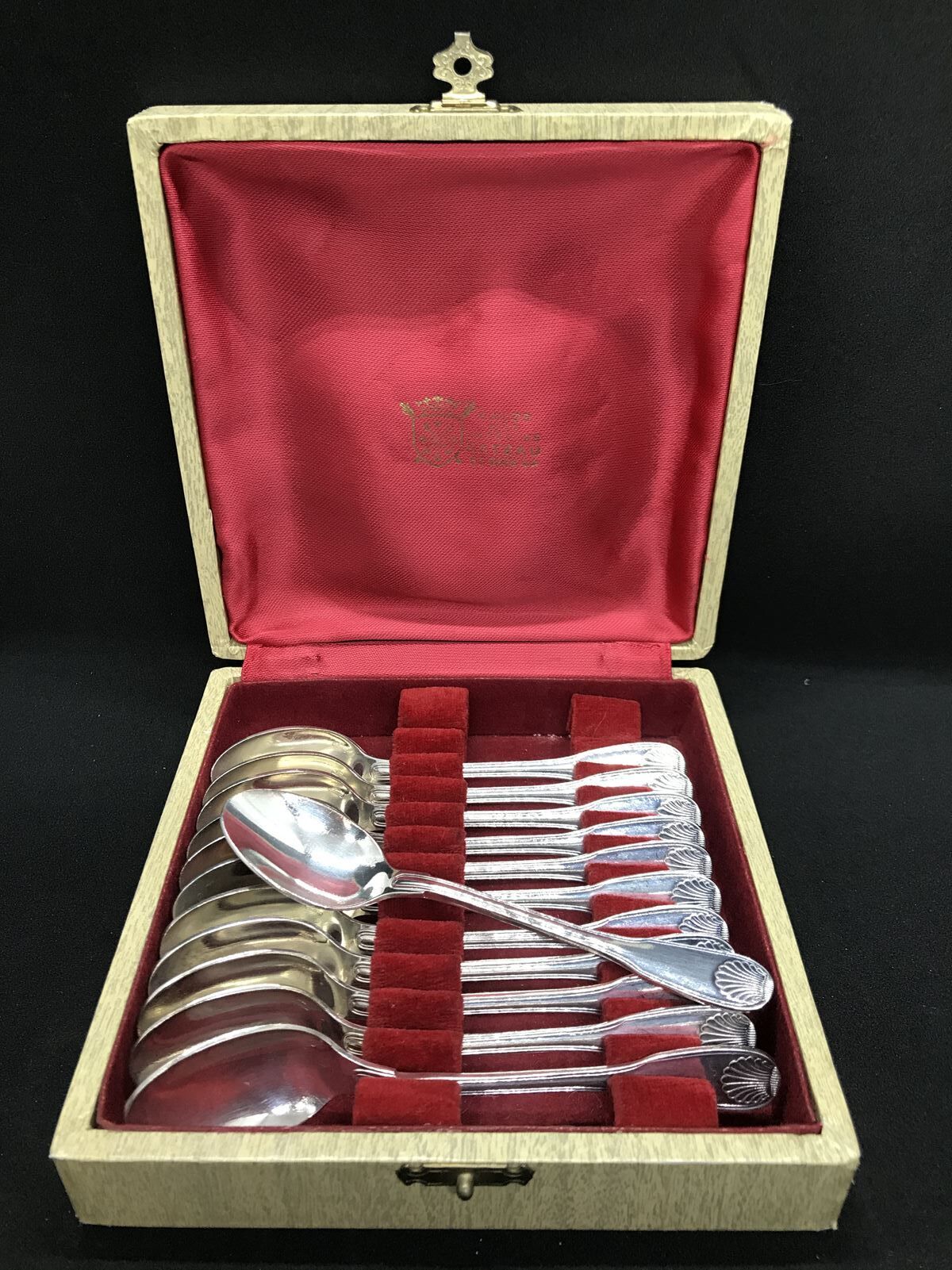 12 teaspoon silver metal cup