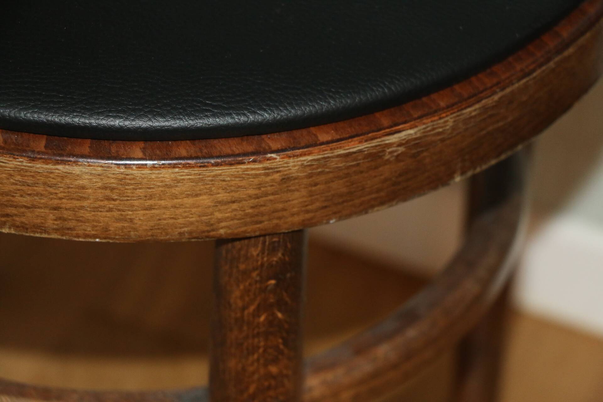 6 BAUMANN seagull chairs dark beech black skai