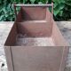 Metal crate with 2 compartments