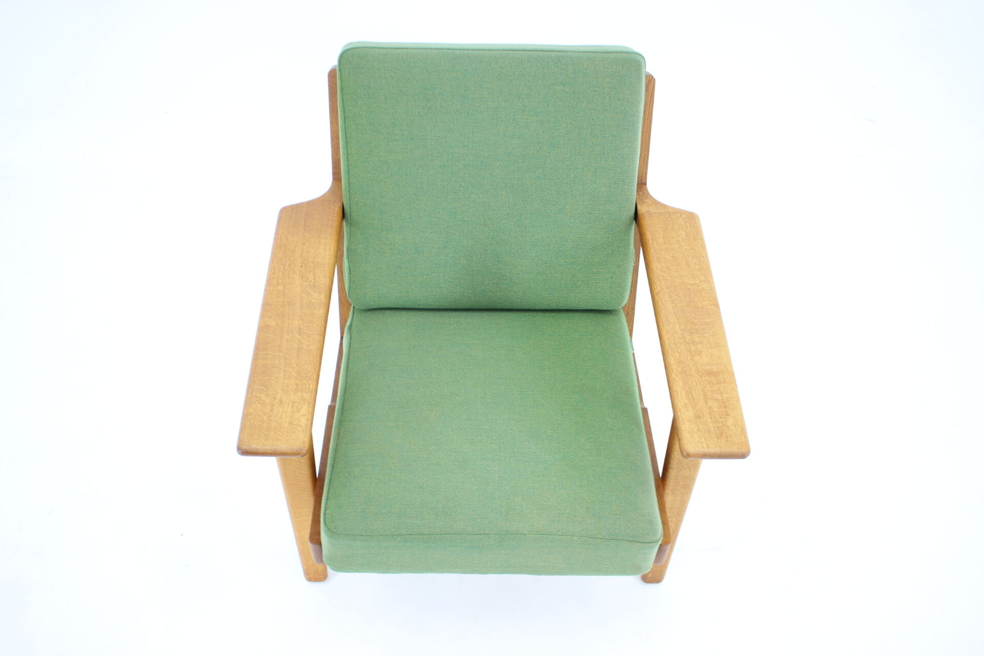 GE290 oak chair by Hans J Wegner for Getama Denmark