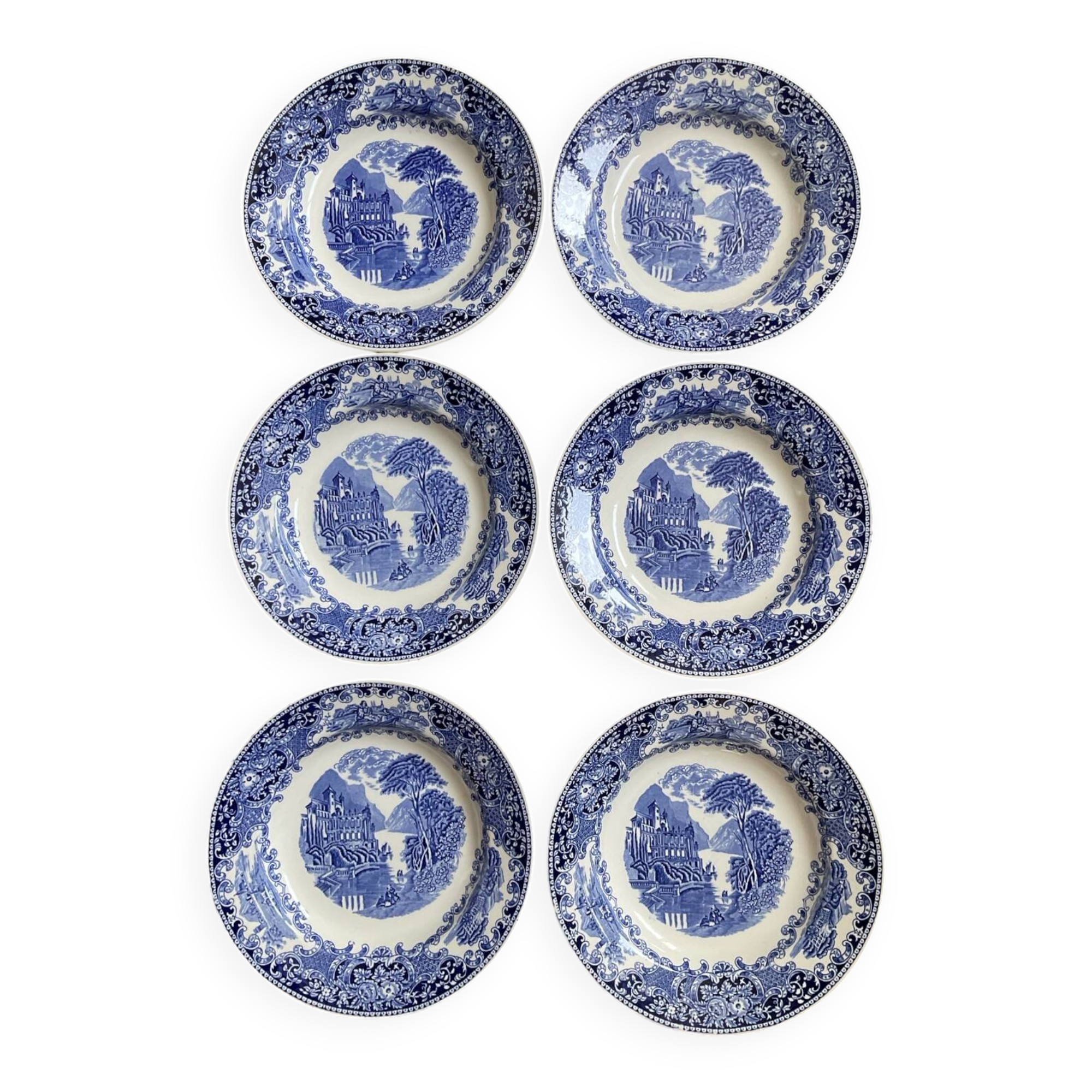 Set of 6 Petrus Regout Maastricht plates with white and blue decor