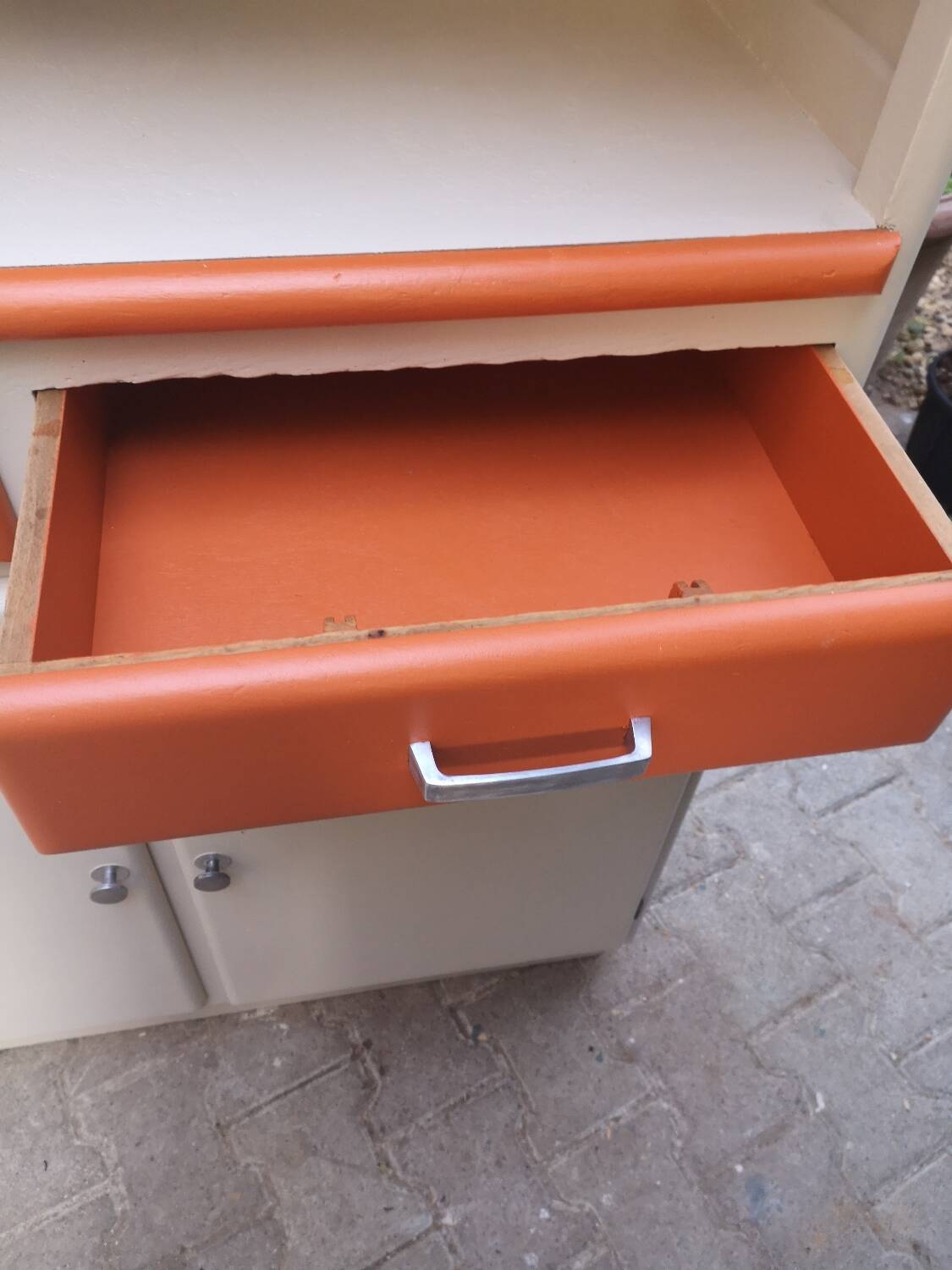 Mado solid wood furniture