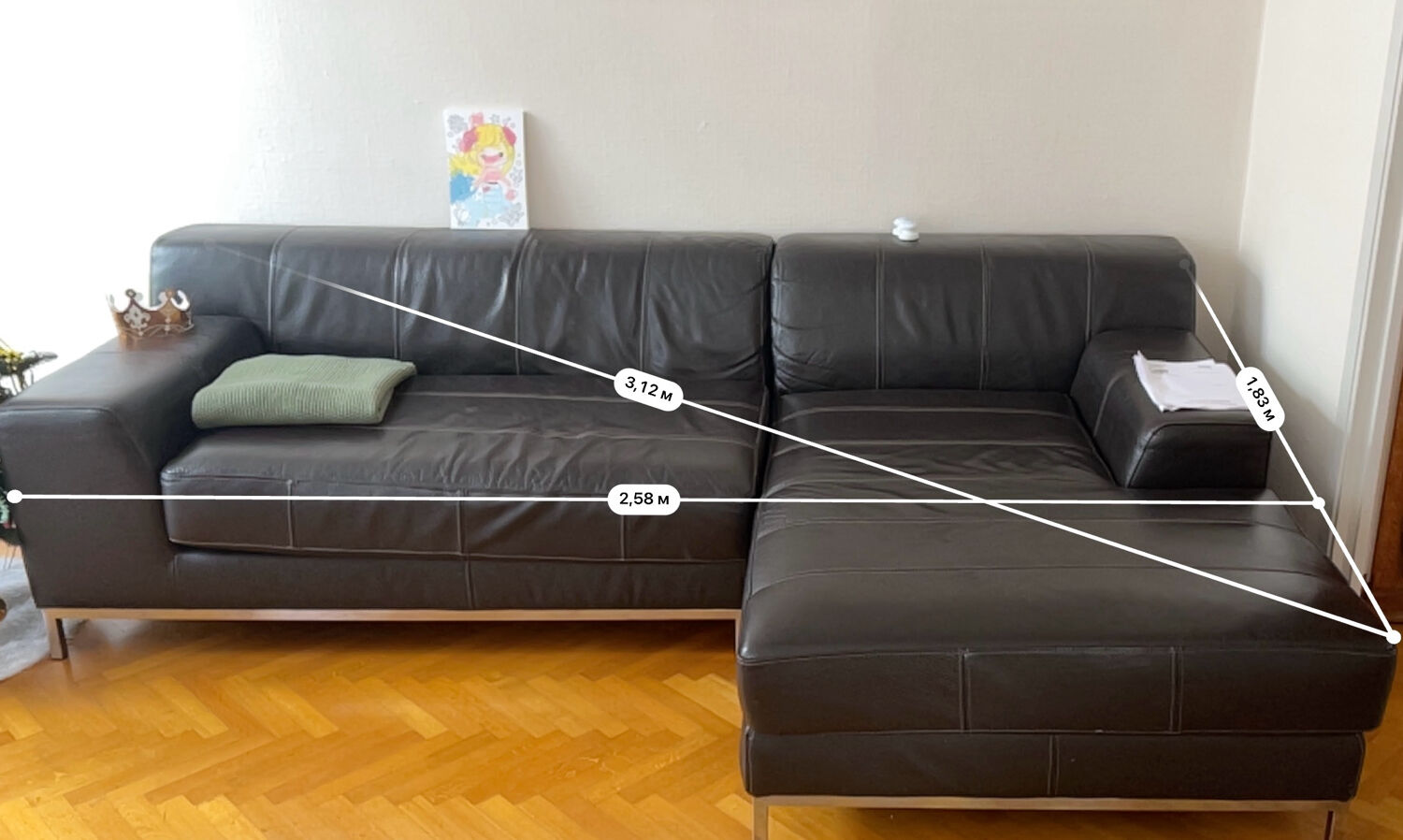 Black leather corner sofa – IKEA KRAMFORS – timeless design