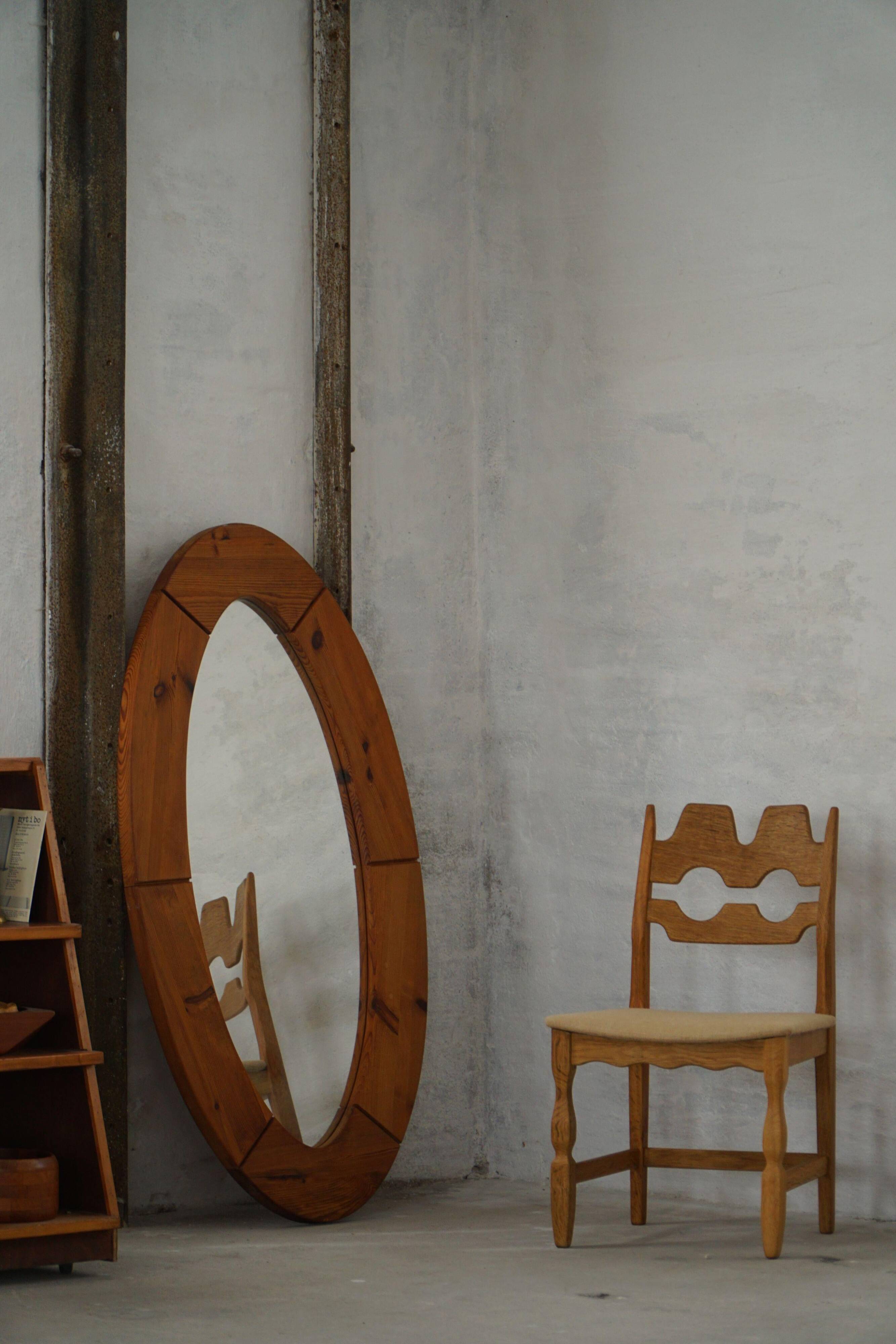 Large oval wall mirror in solid pine by Glasmäster Markaryd, Sweden, 1960s.