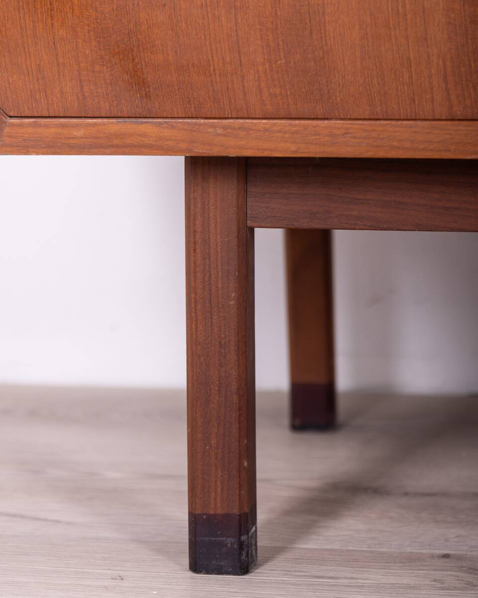 Buffet haut vintage années 60 en bois de teck design italien