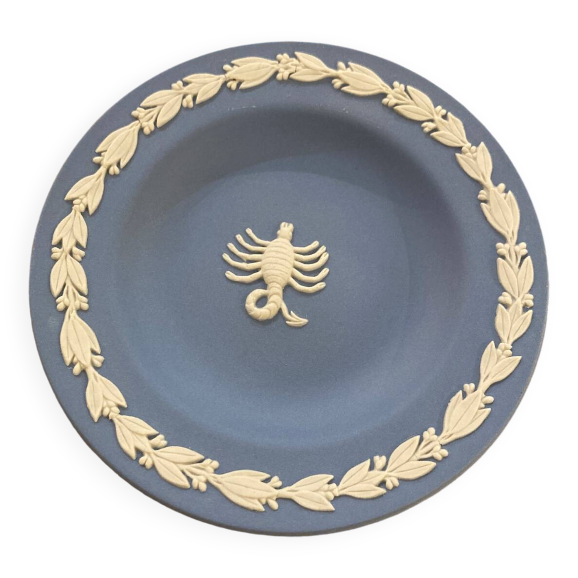 Wedgwood jasperware empty pocket bowl