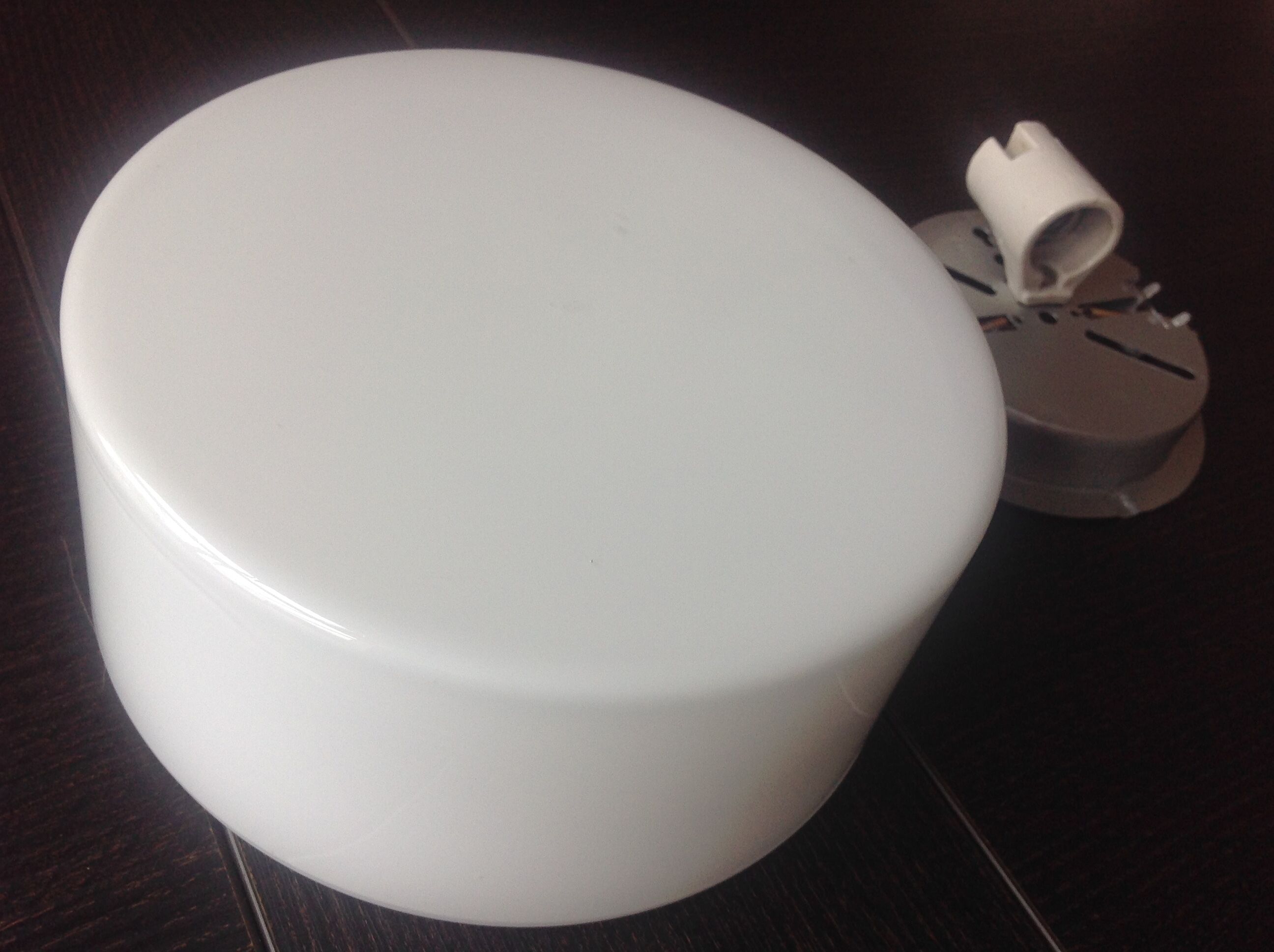 Round ceiling lamp in white opaline / vintage 60s-70s