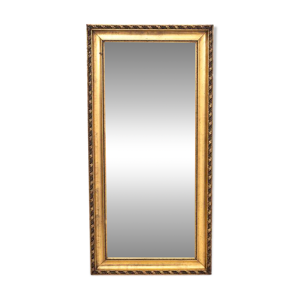 Miroir à cadre doré,